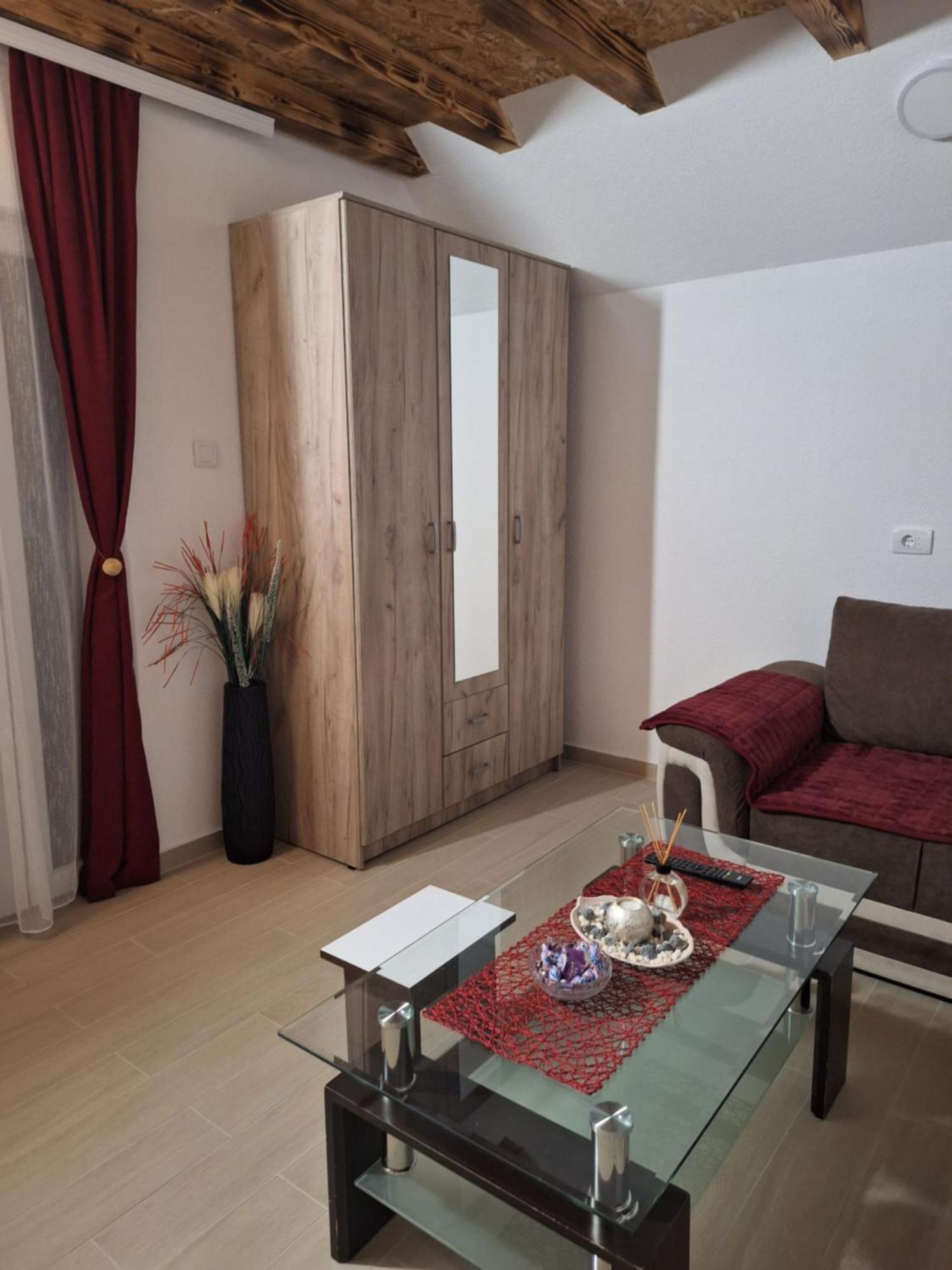 Apartmani Lena Plužine Exteriér fotografie